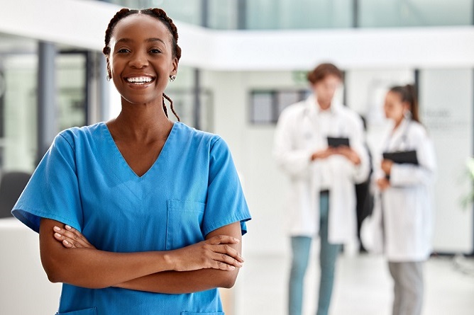 medication-tech-vs-med-aide-whats-different
